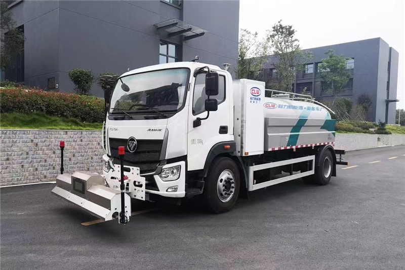 每天一款財富車型推薦：純電動福田路面清洗車由機械、液壓、電控三部分合為一體的專用沖洗作業車